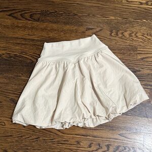 Offline Bubble Cream Skort